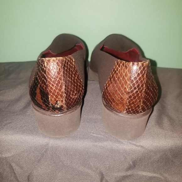 Donald j pliner womans shoe size 7.5 - Picture 12 of 12